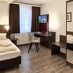 Zajazd Gaestehaus Stiftsstadt - Urban Lifestyle By Peterhof Kempten