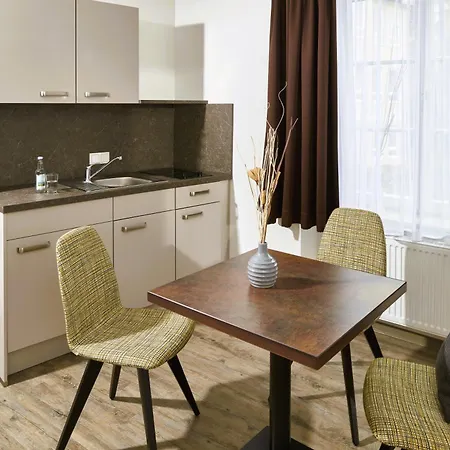Gaestehaus Stiftsstadt - Urban Lifestyle By Peterhof